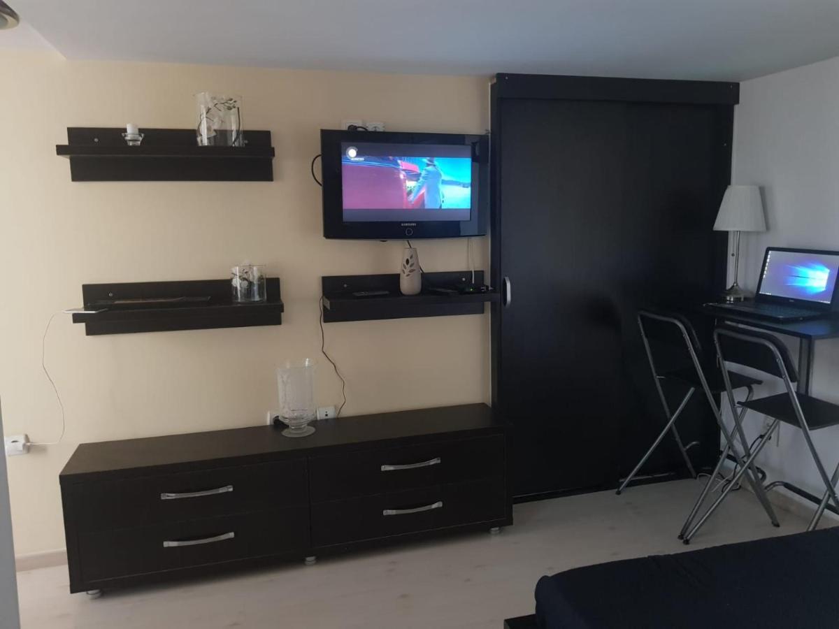 Bucharest Studio Екстер'єр фото