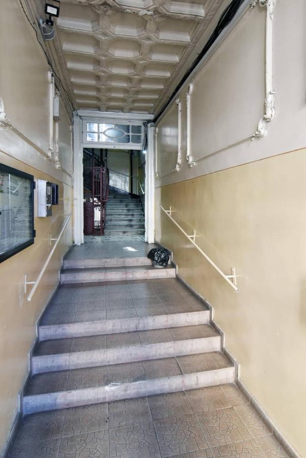 Bucharest Studio Екстер'єр фото